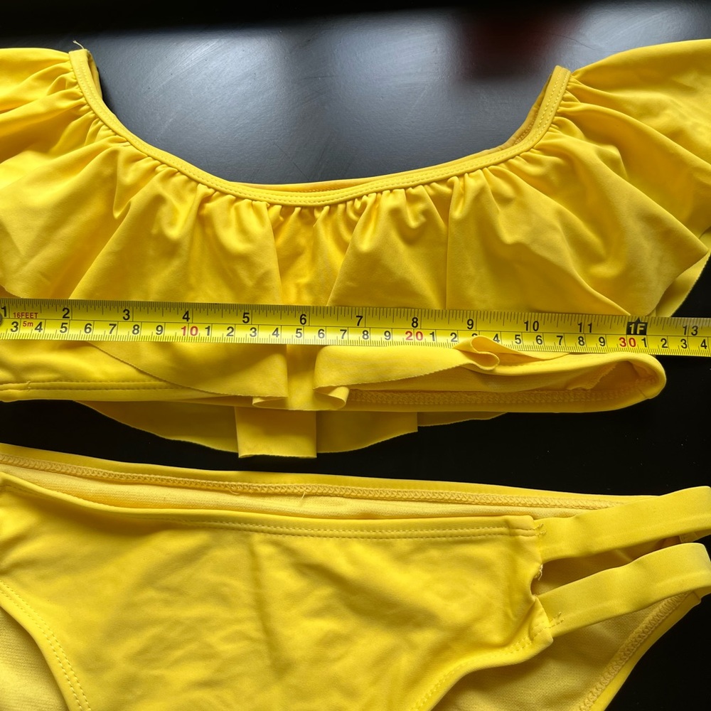 Yellow bikini set - Picture 3 of 8